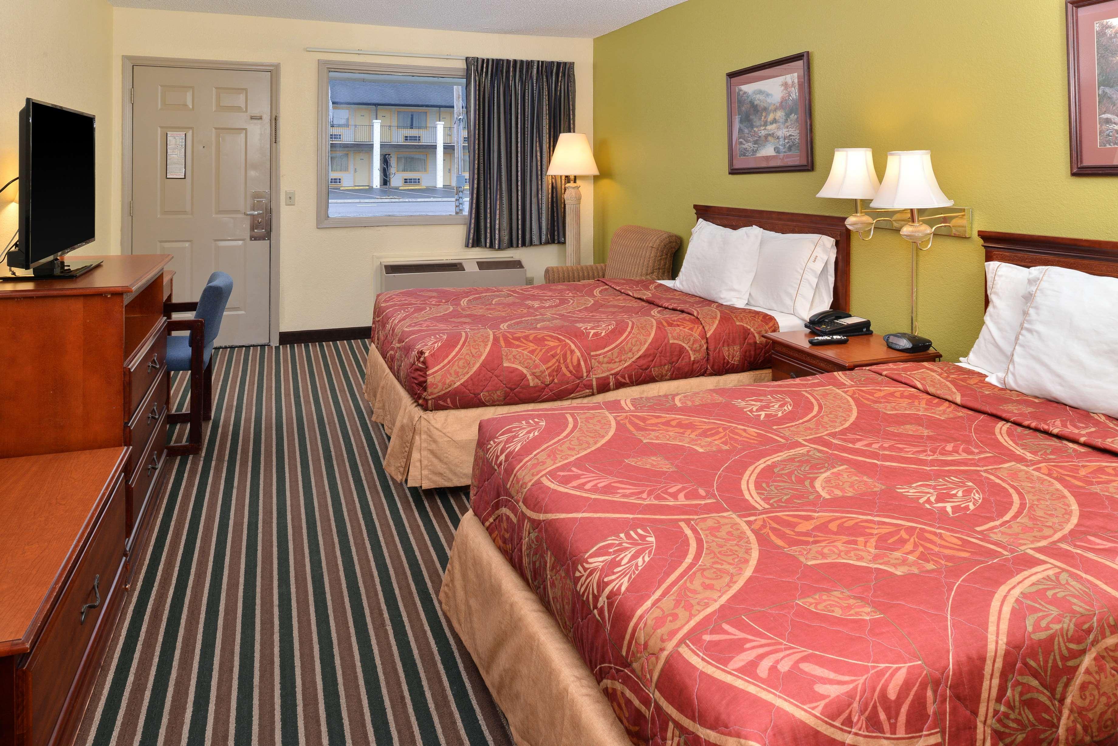 Americas Best Value Inn Dayton Exteriör bild